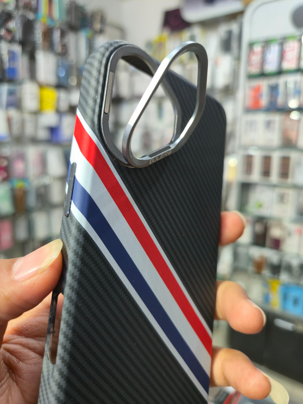 Dulero Premium Carbon Fiber Stripe Back Cover
