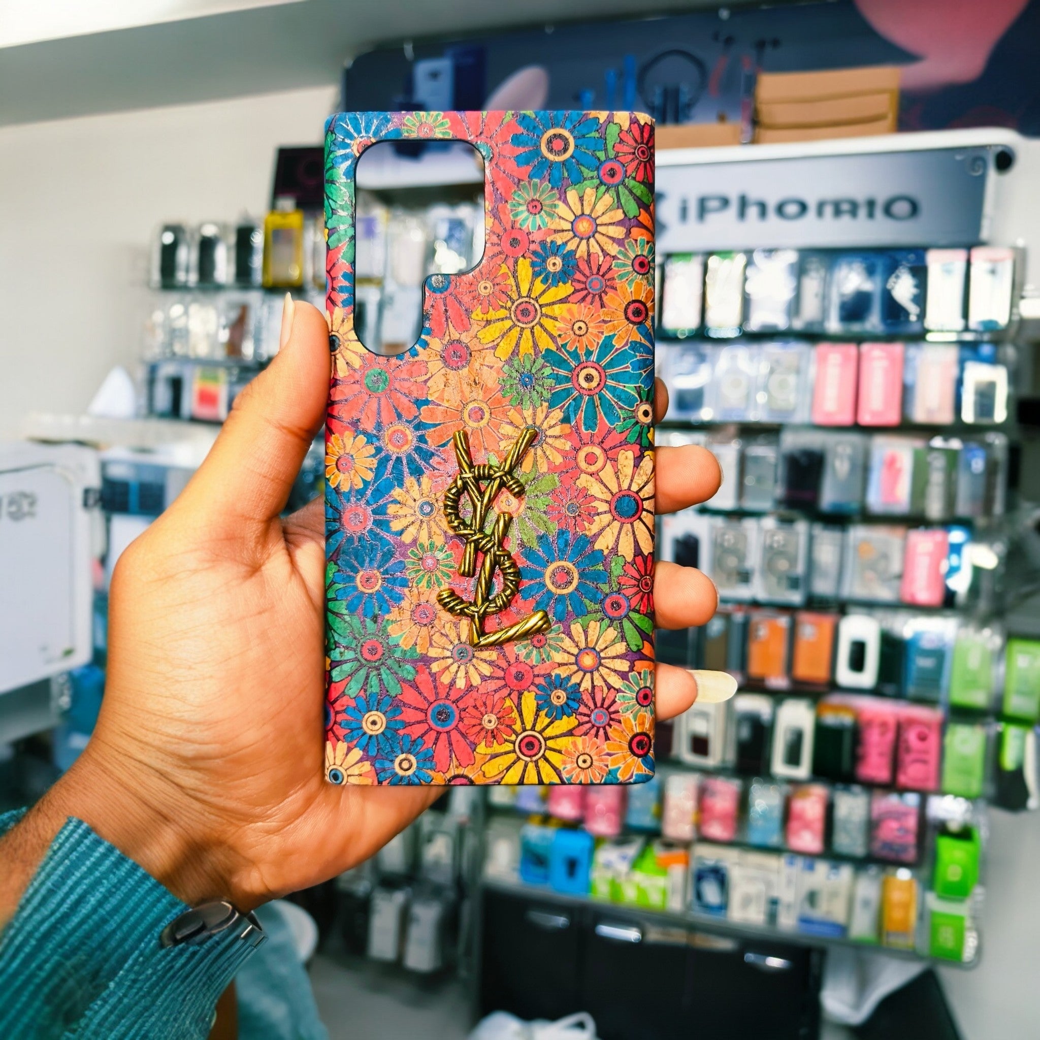 Luxury Floral 3D Metal Logo Designer Case