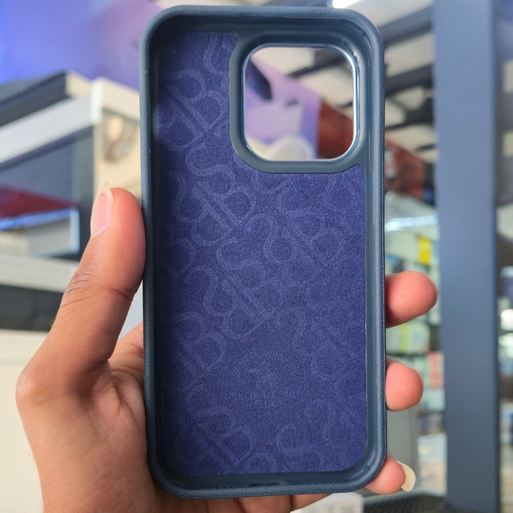 Premium Carbon Fiber Leather Texture Case  with Metal Polo Logo